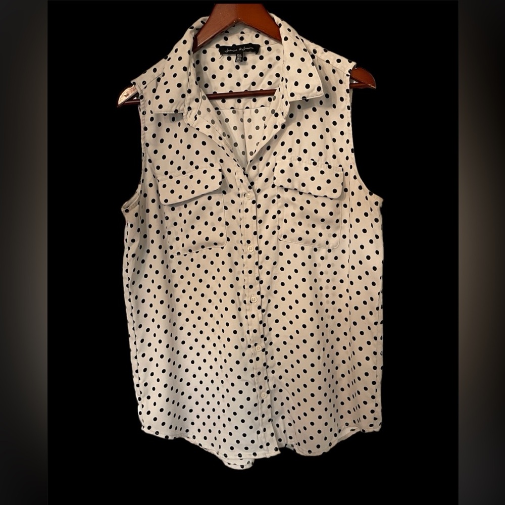White with black polkadot button down sleeveless dress shirt business casual